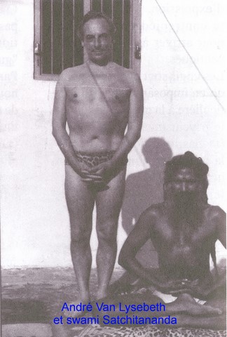 André Van Lysebeth et swami Satchitananda