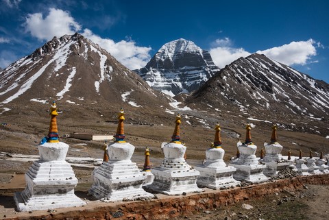 Monte Kailash al fondo